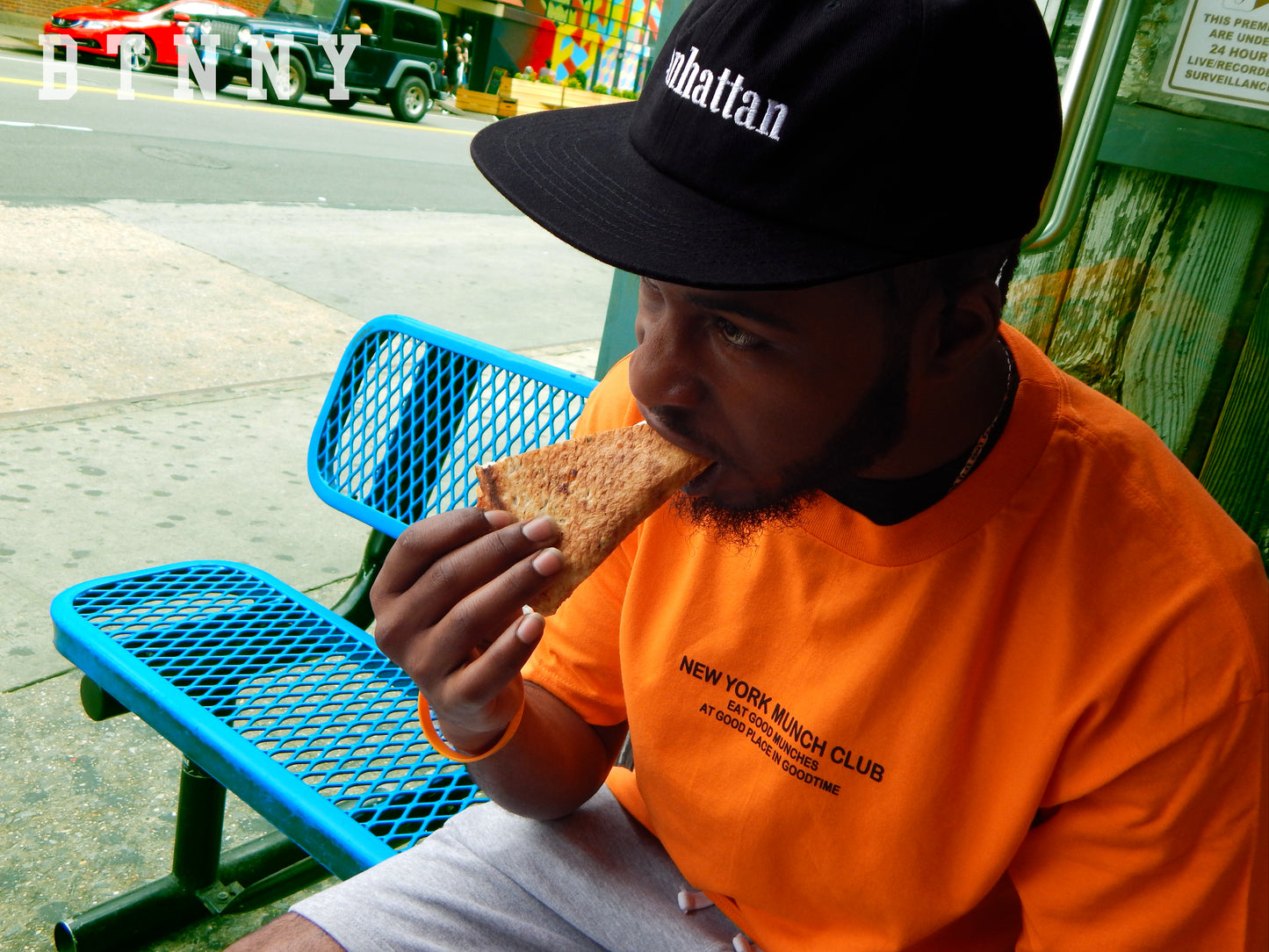 NY MUNCH CLUB S/S T-Shirts